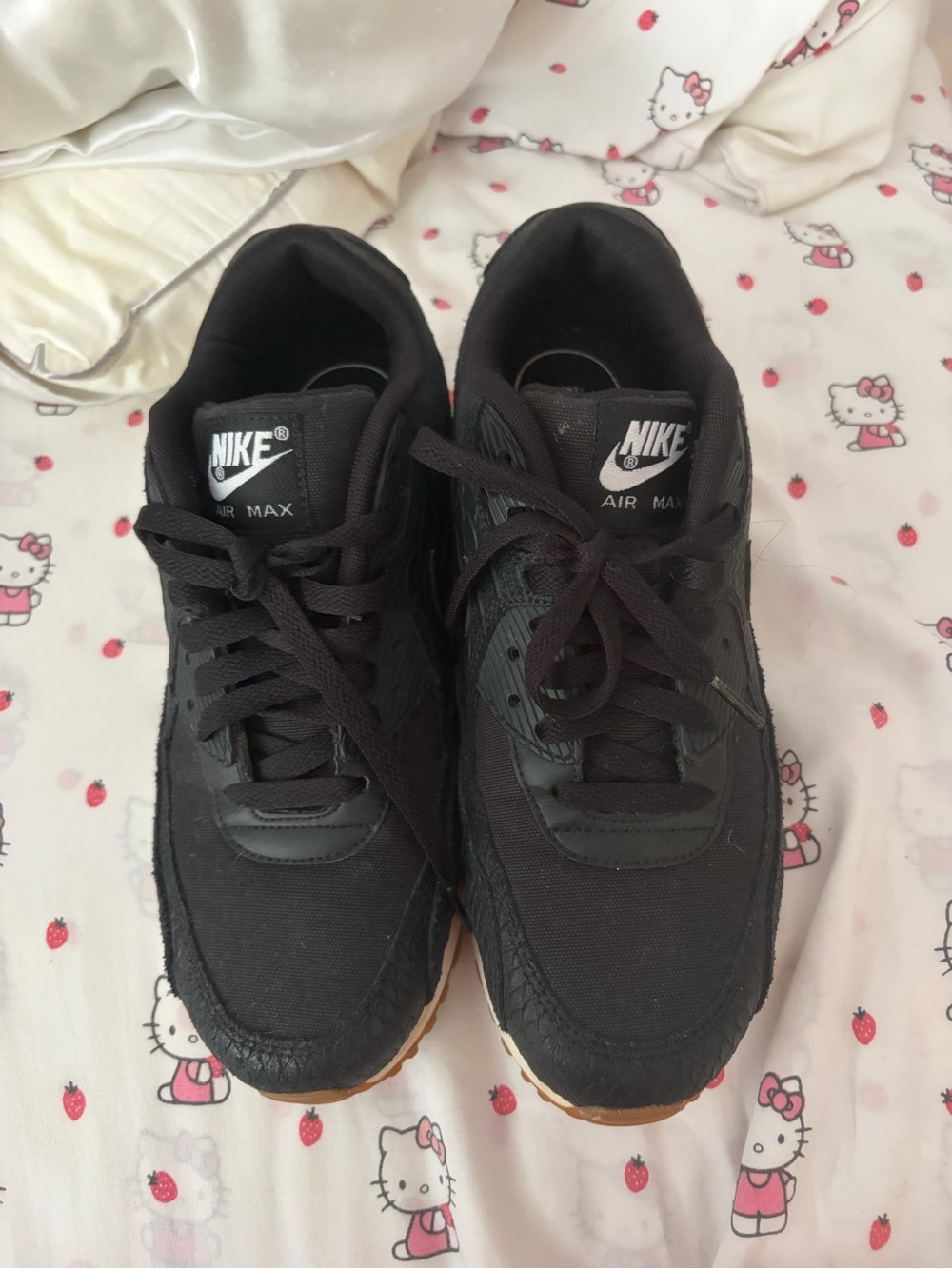 Nike Women's Black Athletic Sneakers with Gum Outsole